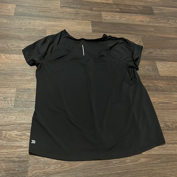 All in motion athletic tee - Picture 5 of 6